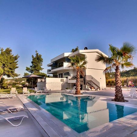 פוליכרונו Pine Resort מראה חיצוני תמונה