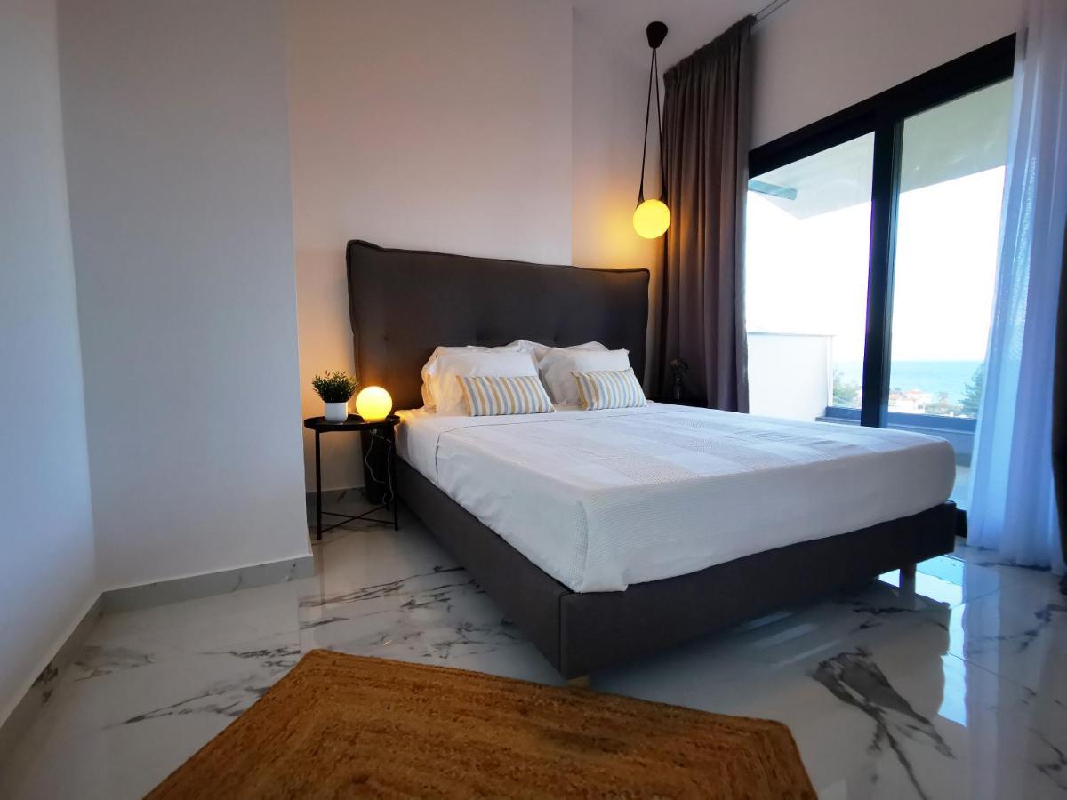 פוליכרונו Pine Resort מראה חיצוני תמונה