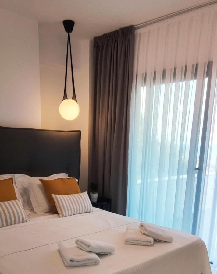 פוליכרונו Pine Resort מראה חיצוני תמונה