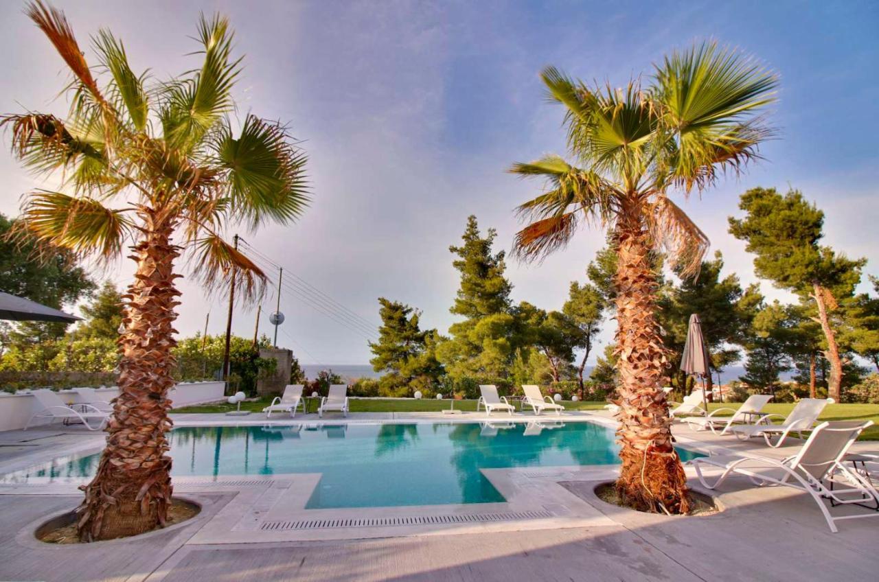 פוליכרונו Pine Resort מראה חיצוני תמונה