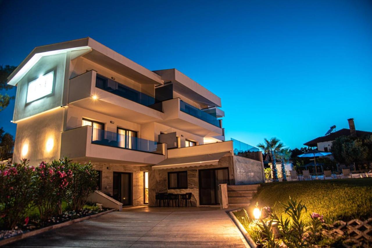 פוליכרונו Pine Resort מראה חיצוני תמונה