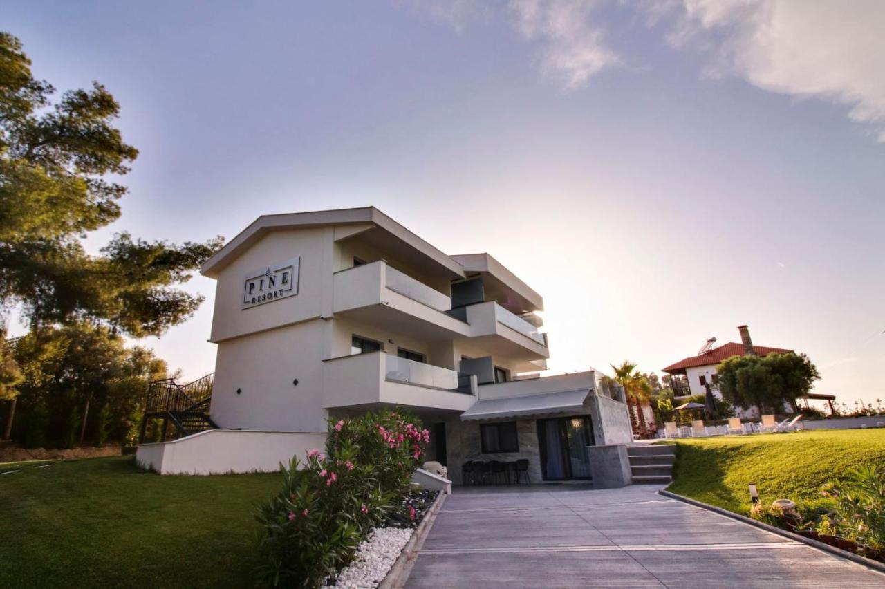 פוליכרונו Pine Resort מראה חיצוני תמונה